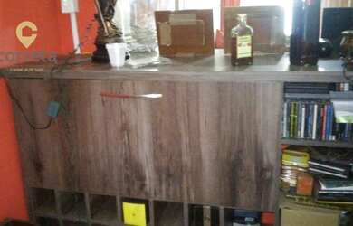 Imagem: A casa possui 3 Dormitórios, 4 Banheiros, 3 Vagas na garagem