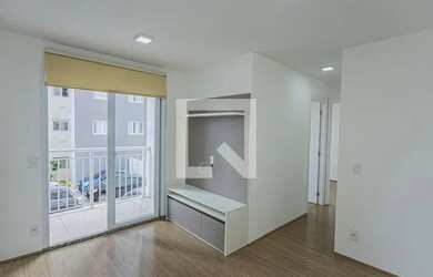 Imagem: O apartamento possui 2 Dormitórios, 1 Banheiro, 1 Vaga na garagem