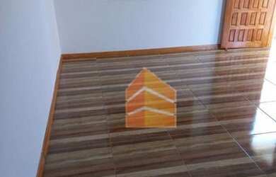 Imagem: A casa possui 2 Dormitórios, 1 Banheiro, 1 Vaga na garagem