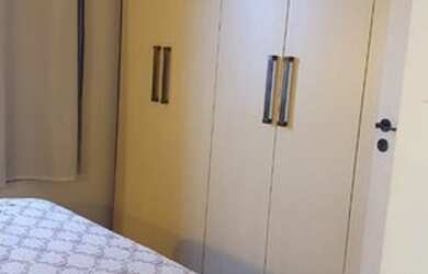 Imagem: O apartamento possui 3 Dormitórios, 1 Banheiro, 2 Vagas na