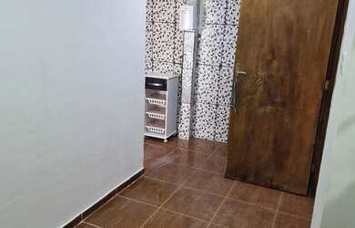 Imagem 6: Alugo casa na Gardenia azul - 1 qto - semi mobiliado