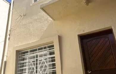 Imagem: A casa possui 2 Dormitórios, 1 Banheiro, 110m² de Área e