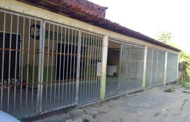 Imagem: O depósito está localizado em Itararé, Teresina à venda