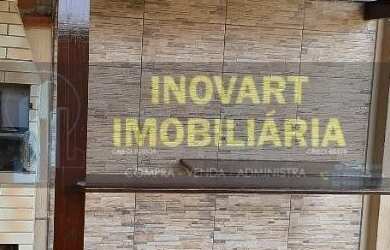 Imagem: A casa possui 2 Dormitórios, 2 Banheiros, 2 Vagas na garagem