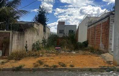 Imagem: O terreno possui 175m² de Área e está localizado em Ibituruna