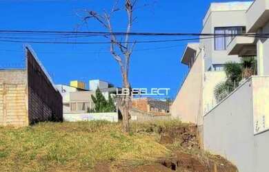 Imagem: O terreno possui 490m² de Área e está localizado em Jardim