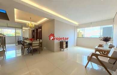 Imagem: O apartamento possui 4 Dormitórios, 3 Banheiros, 3 Vagas na