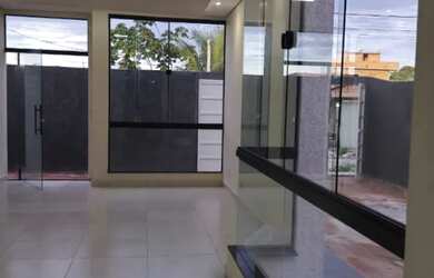 Imagem: A casa em condomínio possui 3 Dormitórios, 2 Banheiros, 3