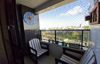 Imagem: O apartamento possui 3 Dormitórios, 3 Banheiros, 2 Vagas na