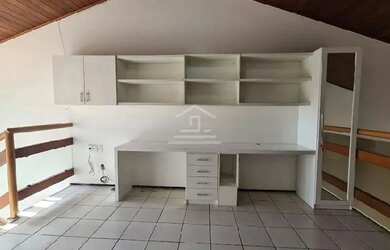 Imagem: A casa em condomínio possui 5 Dormitórios, 5 Banheiros, 5