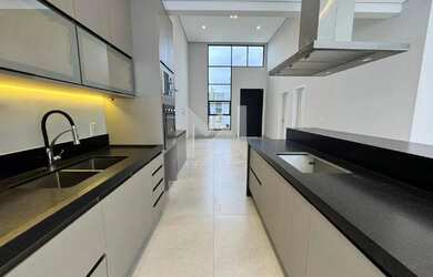 Imagem 12: Casa térrea à venda no Residencial Mont Alcino em Valinhos/SP