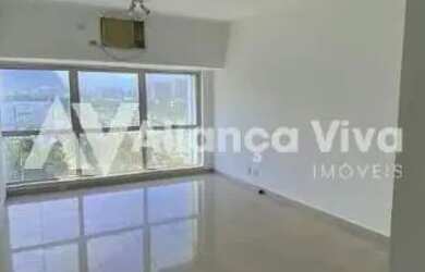 Imagem: O depósito possui 1 Vaga na garagem, 35m² de Área e está