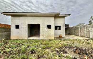 Imagem 7: Casa em Obras de 3 dormitórios em Loteamento, localizado no bairro Tomazetti!