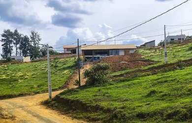 Imagem: O terreno possui 600-0m² de Área e está localizado em Centro