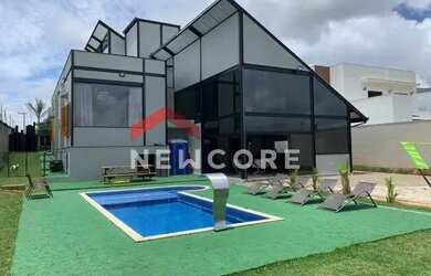 Imagem: A casa em condomínio possui 3 Dormitórios, 4 Banheiros, 5