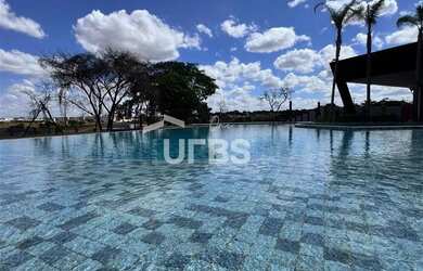 Imagem: O terreno à venda possui 250m² de Área e está localizado