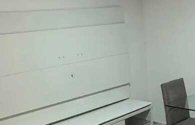 Imagem: A casa possui 3 Dormitórios, 1 Banheiro, 1 Vaga na garagem