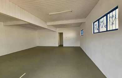 Imagem: O depósito possui 70m² de Área e está localizado em Vila