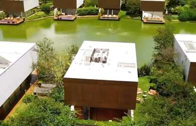 Imagem: A casa em condomínio possui 4 Dormitórios, 5 Banheiros, 4