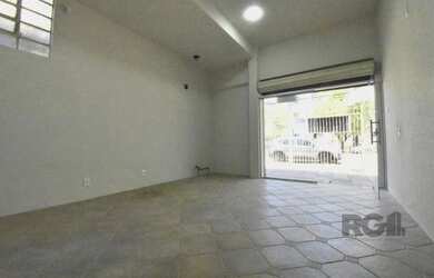 Imagem: O depósito possui 28m² de Área e está localizado em Menino