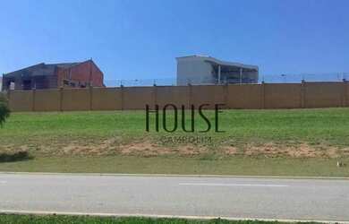 Imagem: O terreno à venda possui 453m² de Área e Imóvel novo e está