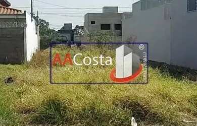 Imagem: O terreno possui 180m² de Área e está localizado em Esplanada