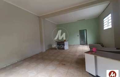 Imagem: O depósito possui 4 Vagas na garagem, 169m² de Área e está