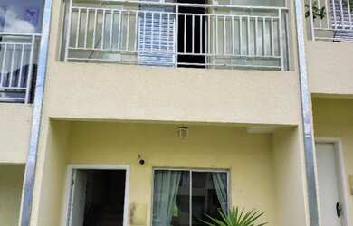 Imagem: A casa em condomínio possui 2 Dormitórios, 2 Banheiros, 2