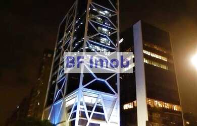 Imagem 12: Andar alto, vista da Paulista, ao lado Metrô Brigadeiro e Itaú Cultural