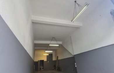 Imagem 2: Galpão/Depósito/Armazém para aluguel com 100 metros quadrados