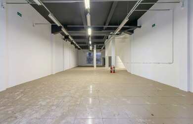 Imagem: O depósito possui 750m² de Área, Imóvel novo e está localizado