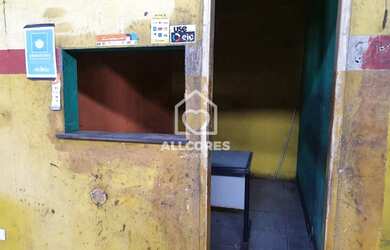 Imagem: O depósito possui 4 Vagas na garagem, 200m² de Área e está