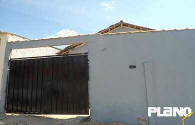 Imagem: A casa possui 2 Dormitórios, 1 Banheiro, 1 Vaga na garagem