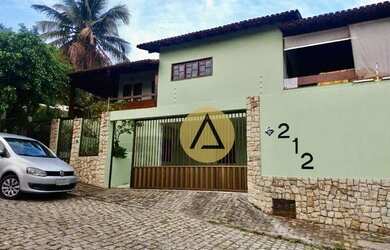 Imagem: A casa possui 5 Dormitórios, 5 Banheiros, 3 Vagas na garagem