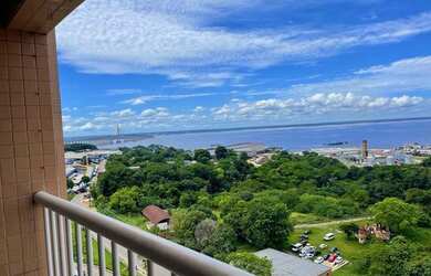 Imagem: A casa em condomínio possui 3 Dormitórios, 1 Banheiro, 1 Vaga