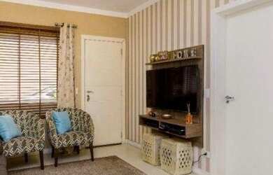 Imagem: A casa possui 3 Dormitórios, 3 Banheiros, 3 Vagas na garagem