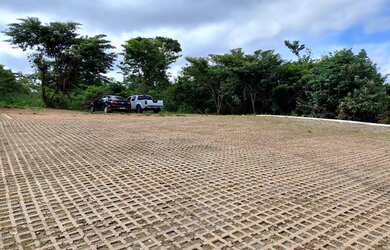 Imagem: A casa em condomínio possui 2 Dormitórios, 3 Banheiros, 4