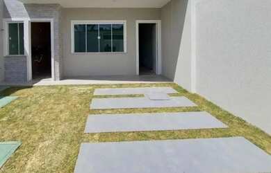 Imagem: A casa possui 3 Dormitórios, 3 Banheiros, 4 Vagas na garagem