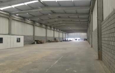 Imagem 2: Galpão/Depósito/Armazém para aluguel possui 1000 metros quad