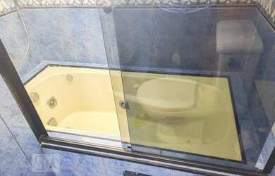 Imagem: O apartamento possui 4 Dormitórios, 5 Banheiros, 3 Vagas na