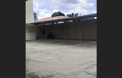 Imagem: O apartamento possui 2 Dormitórios, 1 Banheiro e 77m² de Área