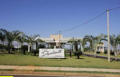 Imagem: A casa em condomínio possui 3 Dormitórios, 4 Banheiros, 4