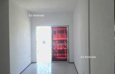 Imagem 2: Apartamento em Messejana com 2 suítes, varanda e 2 vagas de garagem