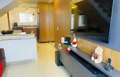 Imagem: A casa em condomínio à venda possui 3 Dormitórios, 3 Banheiros