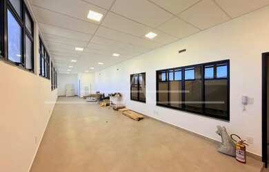 Imagem: O depósito possui 65m² de Área e está localizado em Jardim