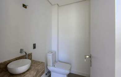 Imagem 10: Casa em condomínio com conforto e exclusividade no bairro Tristeza