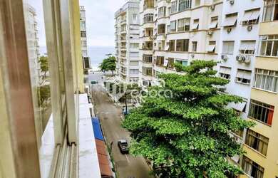 Imagem: O apartamento à venda possui 2 Dormitórios, 3 Banheiros, 1