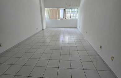 Imagem: Excelente sala comercial na Tancredo Neves