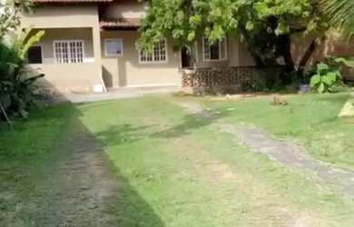 Imagem: A casa possui 1 Dormitório, 2 Banheiros, 45m² de Área e