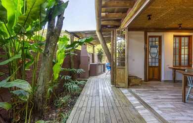 Imagem 4: Casa para locação em Praia da Baleia com 5 quartos, sendo 5 suítes...